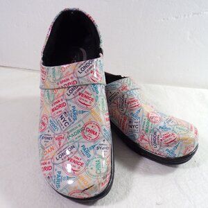 Klogs Footwear Clog Women's size 7, Nursing, Slip on.